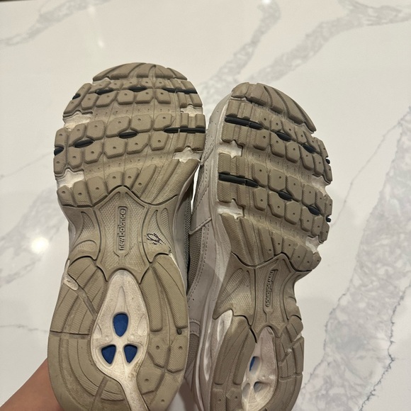 New balance trainers - Picture 2 of 2